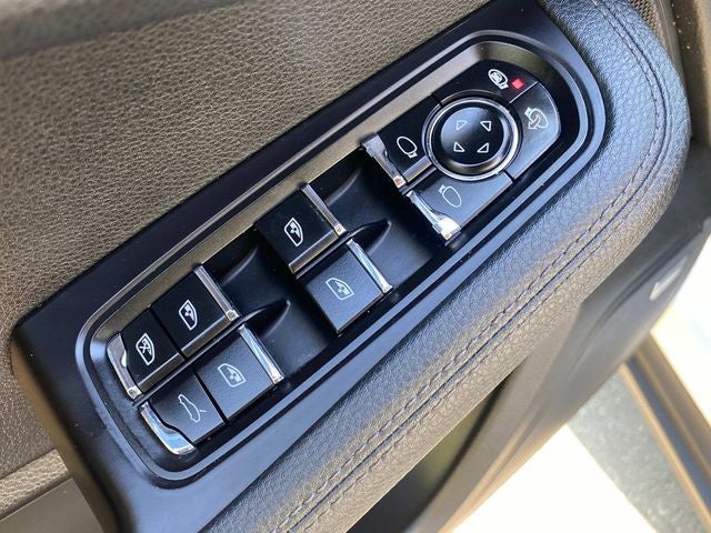 2020 Porsche Macan S