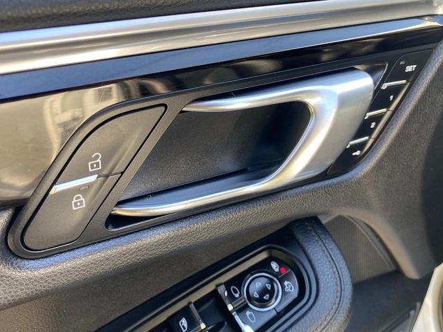 2020 Porsche Macan S