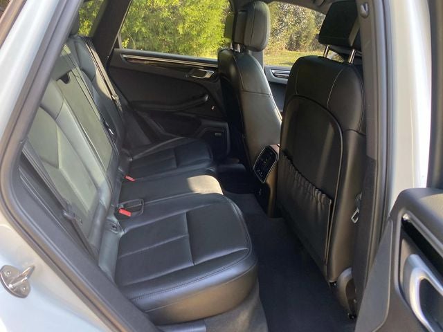 2020 Porsche Macan S