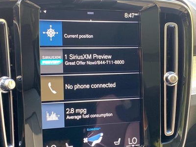 2021 Volvo XC40 Momentum