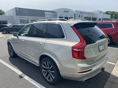 2018 Volvo XC90 T6 Momentum