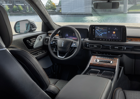 The interior of the 2025 Lincoln Aviator® SUV is shown parked with a view of a harbor through the windshield. | Mark Ficken Lincoln in Charlotte NC