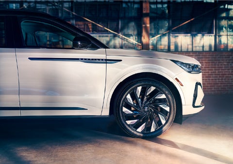 The wheels of the available Jet Appearance Package are highlighted. | Mark Ficken Lincoln in Charlotte NC