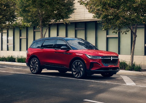 2026 Lincoln Nautilus® SUV with the available Jet Appearance Package and Hybrid transmission. | Mark Ficken Lincoln in Charlotte NC